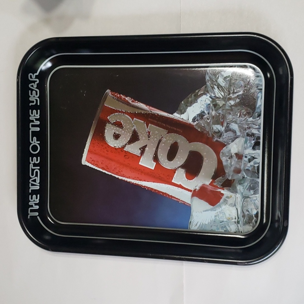 Vintage 1985 Coca Cola Tray, The Taste of The Year.